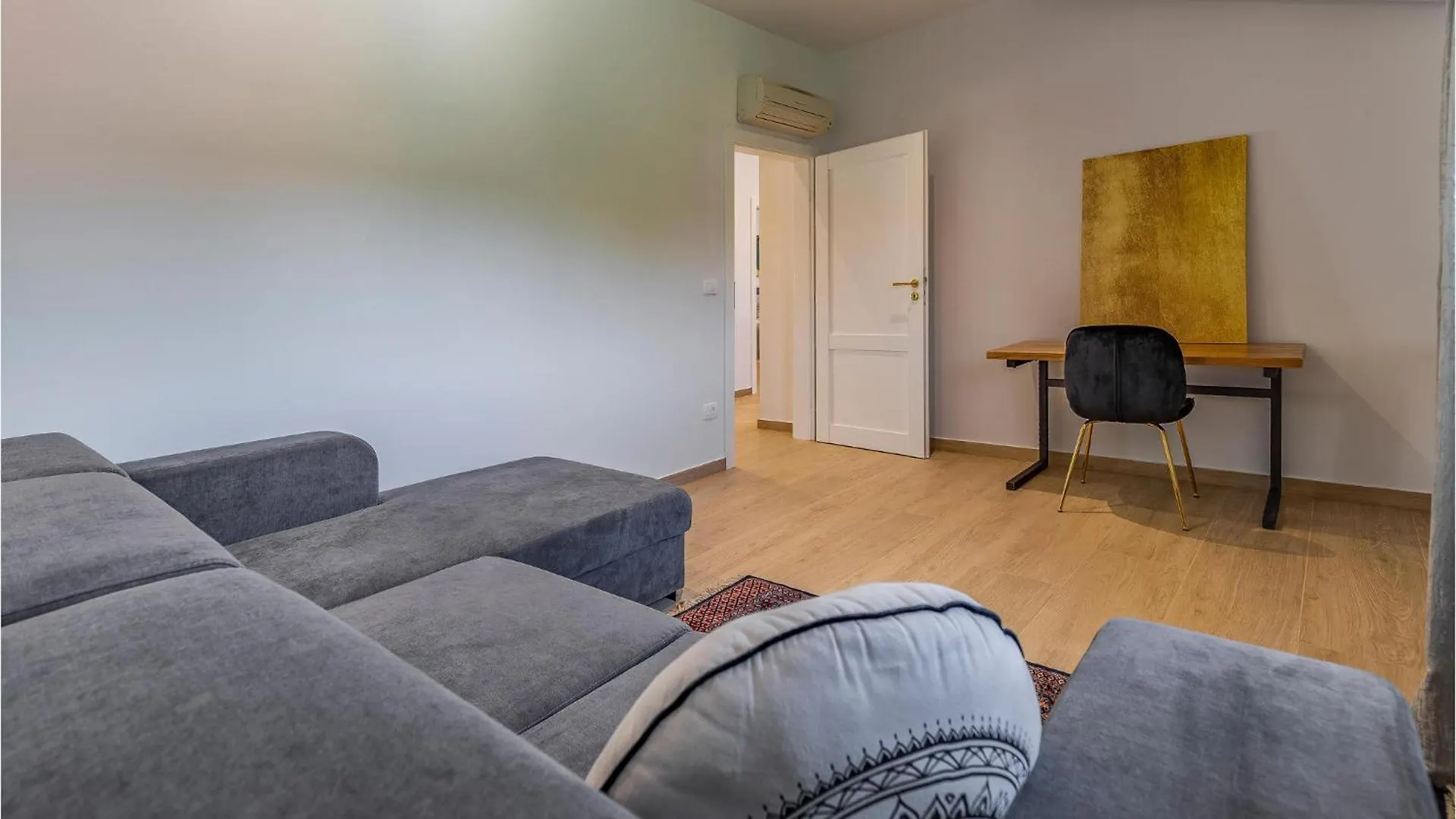 Nice Home In Susnjevica With Sauna Croazia